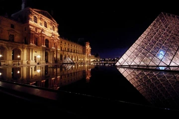 louvre 2